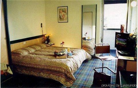 Hotel Ginosi Arizona Milano