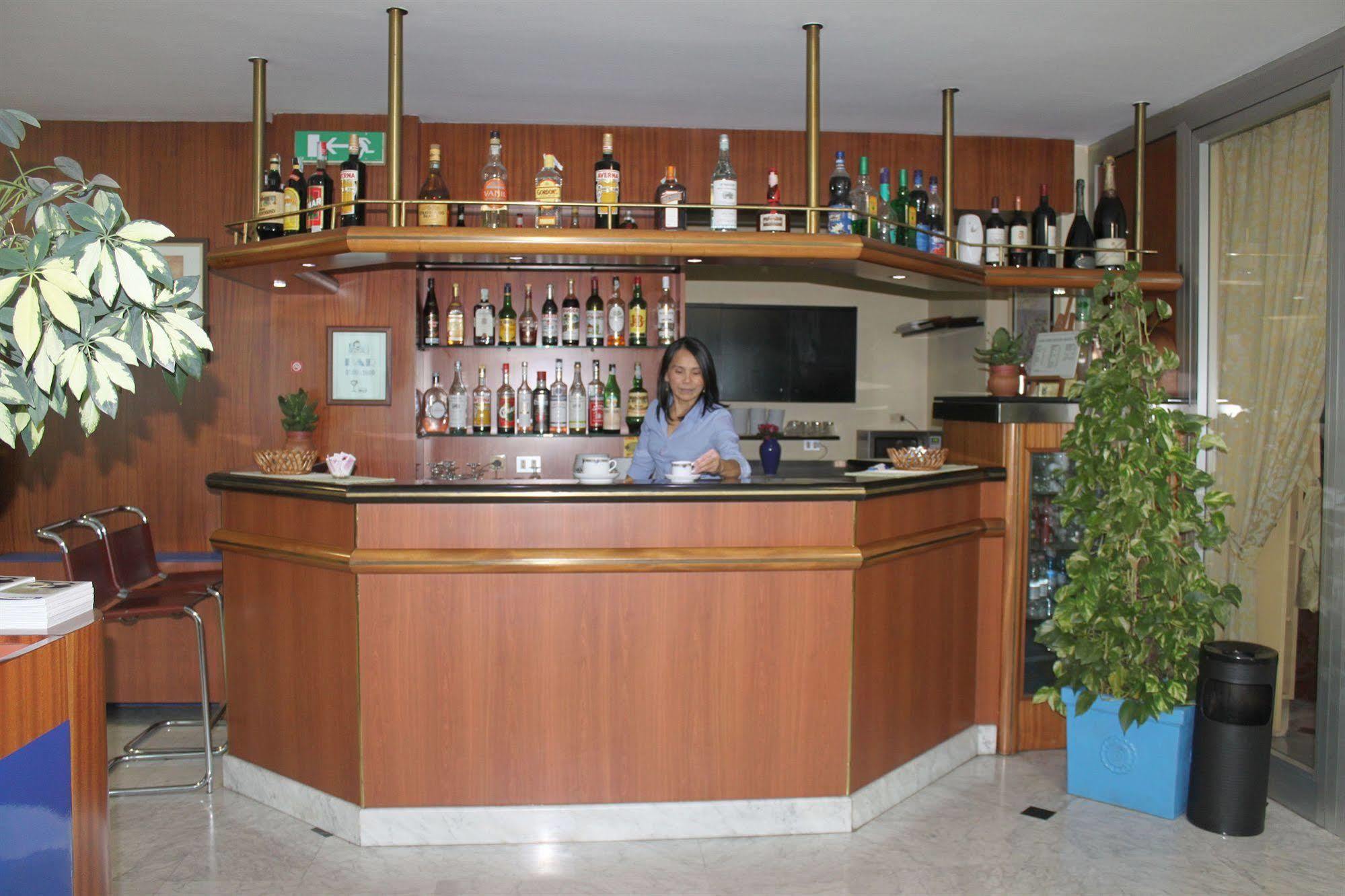 Hotel Ginosi Arizona Milano