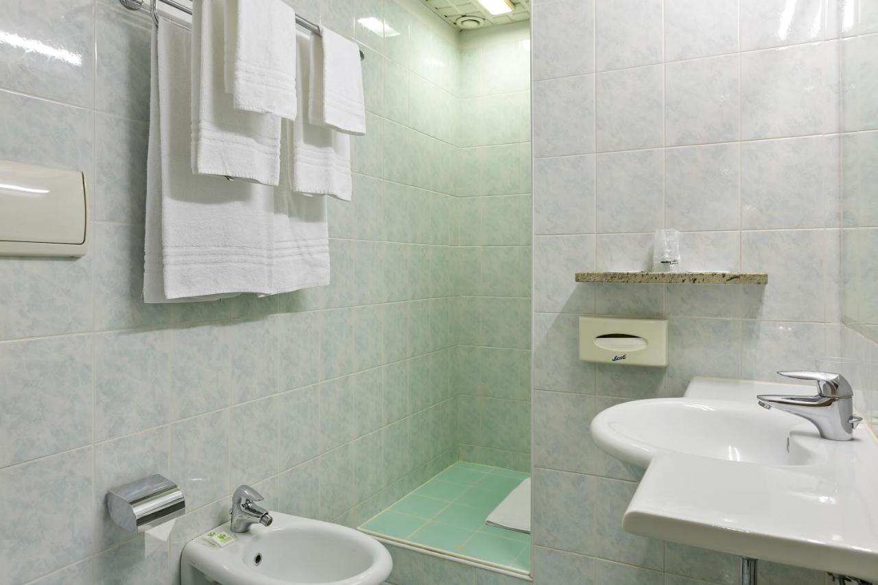 Ginosi Arizona Hotel Milano
