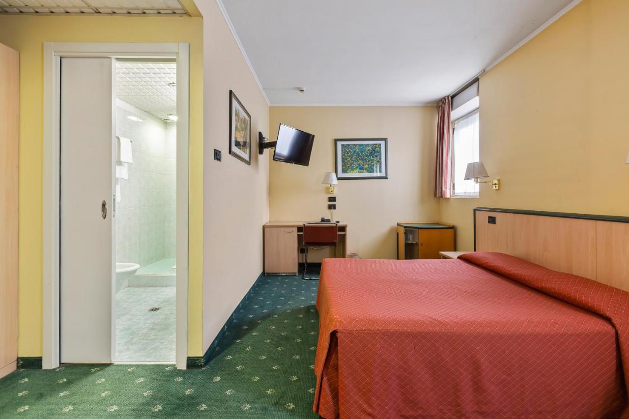 Hotel Ginosi Arizona Milano